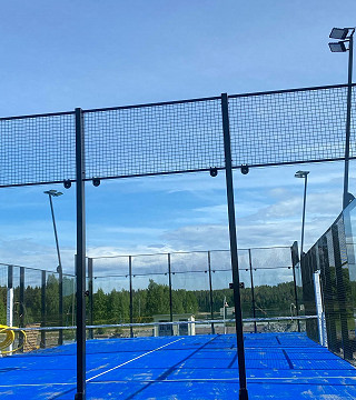 Padel-kenttä